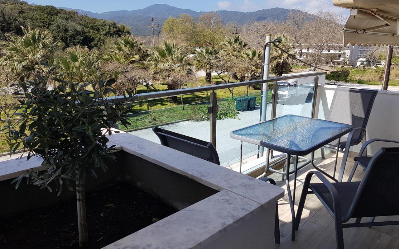 Apartmán Sarti Holidays Exteriér fotografie